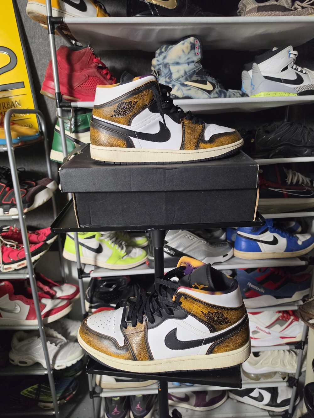 🔥 Nike Air Jordan 1 Mid Wear Away Taxi Size 11 White and Metallic Gold Black